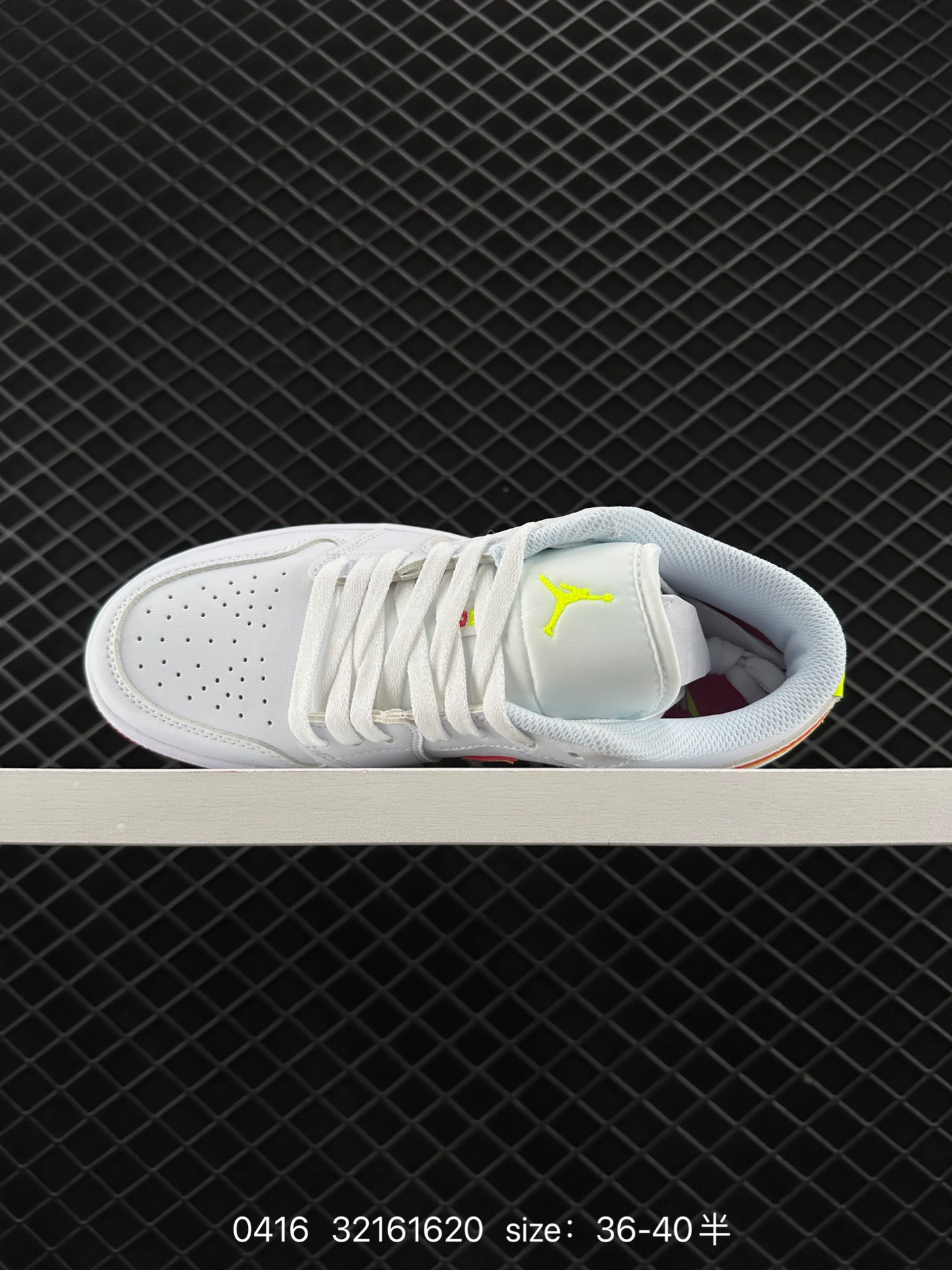 Air Jordan 1 Low SE”Phantom Denim Swoosh“